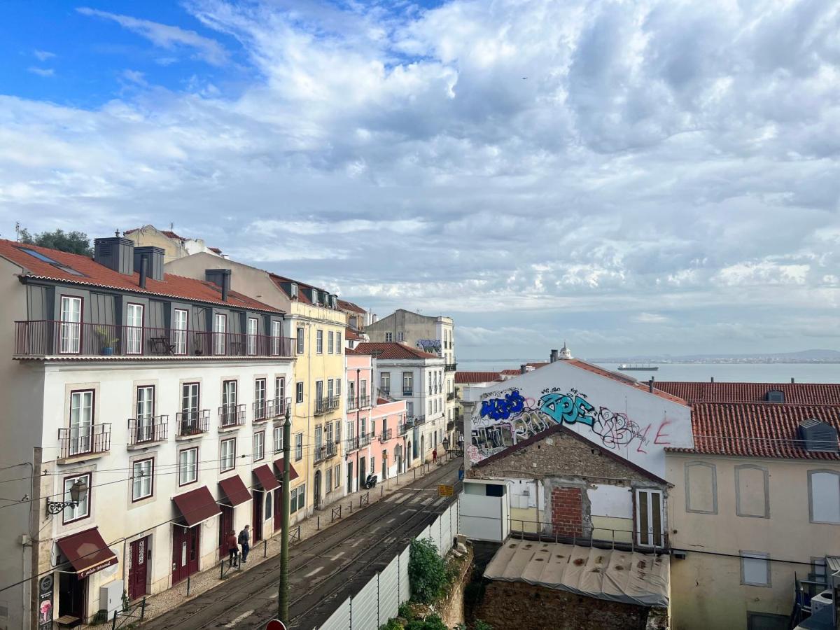 Discover Lisbons History - Stylish In Alfama Lejlighed *