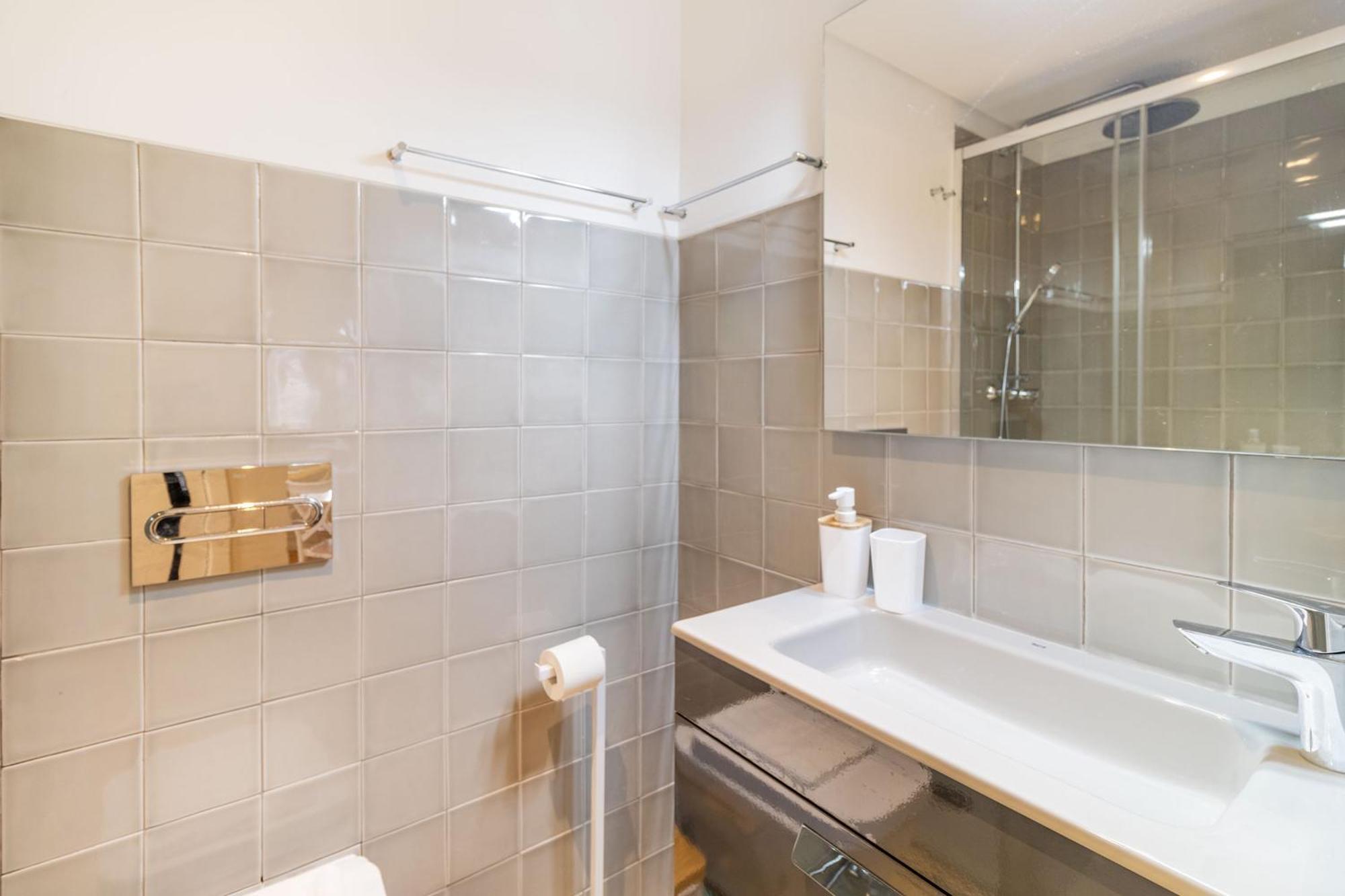Apartment Discover Lisbons History - Stylish In Alfama